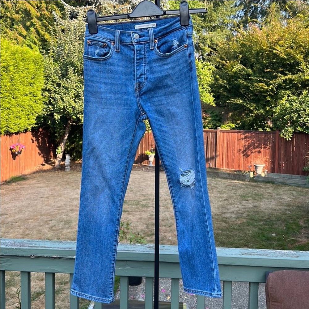 LEVI’S WEDGIE STRAIGHT JEAN W25 L26